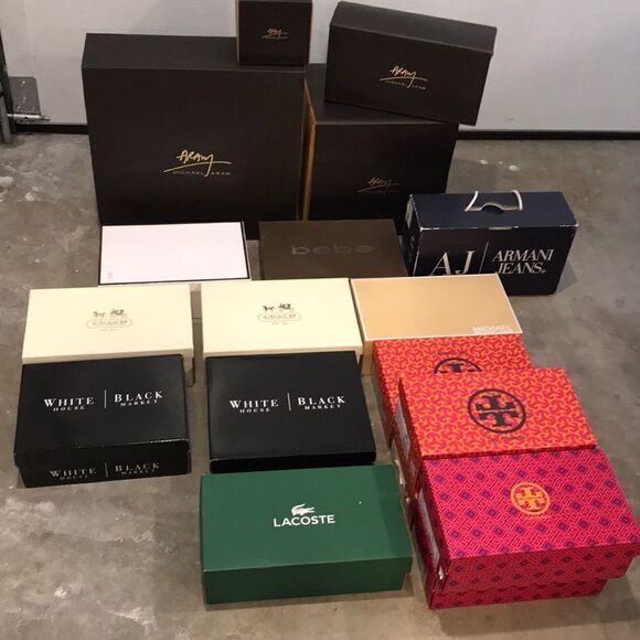 Shoe Box - Picture 1 of 9